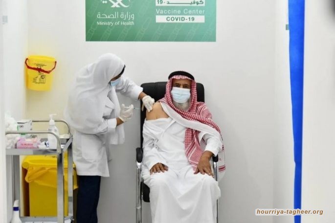 أجلت الجرعة الثانية.. السعودية تتوسع في تلقيح الجرعة الأولى ضد كورونا بعد تفشي الوباء في البلاد.