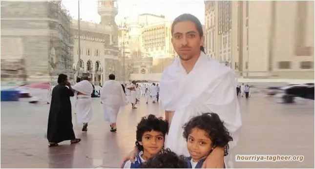 إحالة المعتقل “رائف بدوي” للمحاكمة بسبب إضرابه عن الطعام