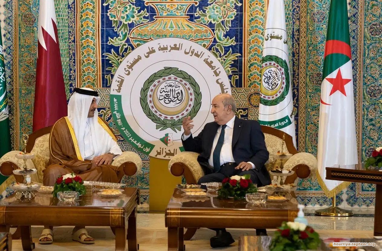 أمير قطر الزعيم الخليجي الوحيد في القمة العربية في الجزائر