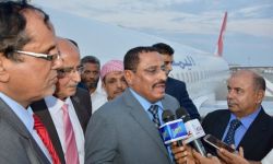 استدعاء وزير يمني سابق للرياض.. مصدران يكشفان السبب