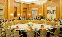 مخاوف من اضطرابات داخل العائلة الحاكمة وراء تشكيل حزب سعودي معارض