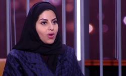 لمطالبتها بنزع النقاب.. مغردون يهاجمون ناشطة سعودية شهيرة