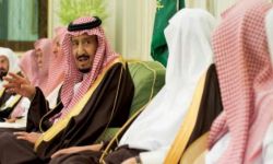 وضع مملكة آل سعود مقلق والمستقبل مجهول.. كبار العلماء تستعين بأحاديث الطاعون والجذام لمنع المواطنين من مغادرة منازلهم