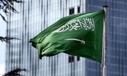  كاتب سعودي يهاجم دعاة التطبيع ويصفهم برويبضة تويتر