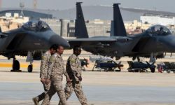 الحوثيون يقصفون مجدداً مطار جيزان السعودي