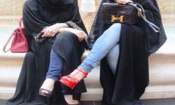 1000 امرأة سعودية سافرن دون تصريح ولي الأمر