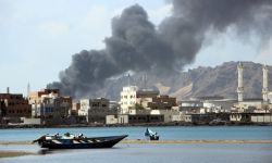 سلسلة انفجارات تهز مدينة #عدن جنوب #اليمن