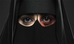 المرأة السعودية بين مطرقة الوهابية وسندان الجاهلية