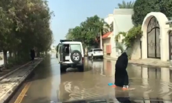 رياضة التزلج على الماء “للنساء ” في جدة بالسعودية !!!