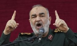 تحذير عسكري إيراني شديد اللهجة للسعودية