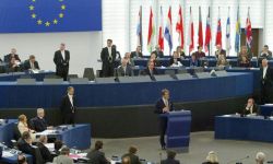 البرلمان الأوروبي يندد بقمع السلطات السعودية للمدافعات عن حقوق الإنسان