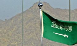 تحقيق سعودي بشأن تورط مسؤولين وبنوك سعودية بمساعدة هادي على نهب الوديعة
