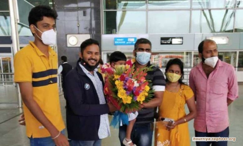 عامل هندي يشتكى ظروف اعتقاله ويتوعد بملاحقة مسؤولين سعوديين قضائيا