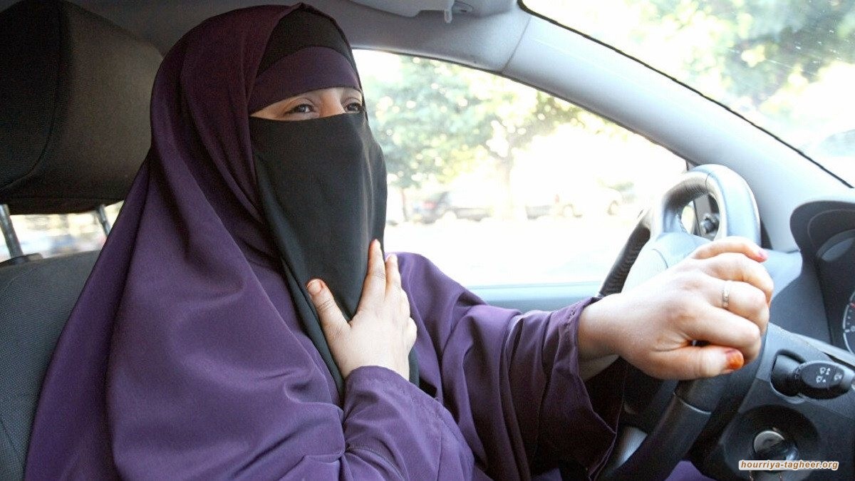 مقتل الإعلامية "عزيزة العمراني"، على يد زوجها