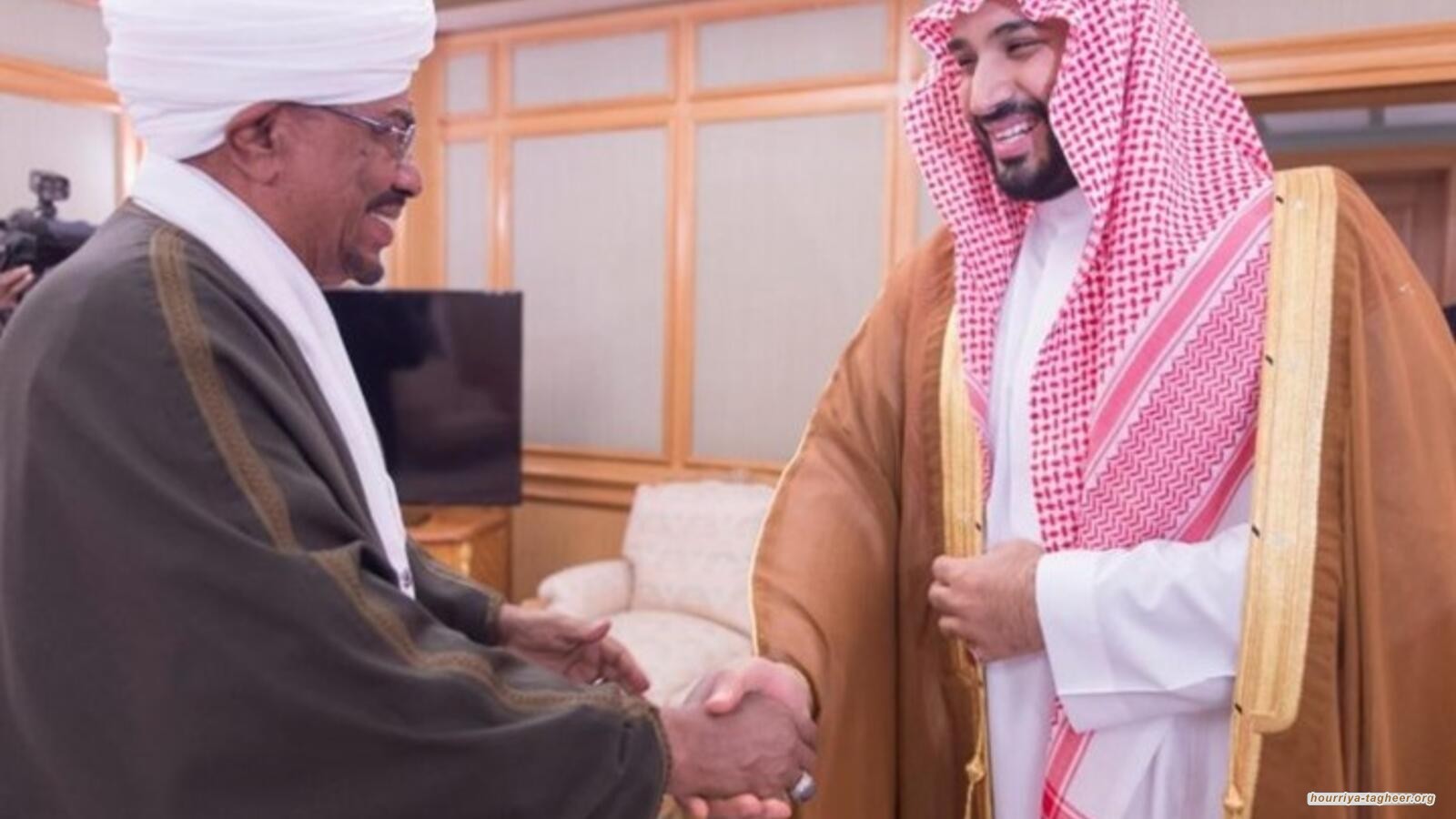 محاكمة البشير… كشفت مؤامرة حكام السعودية على الشعوب العربية