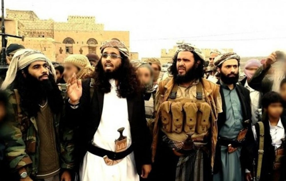 بالتفاصيل والأسماء: ’قاعدة اليمن’ من التحالف مع السعودية الى هدف لأميركا!!