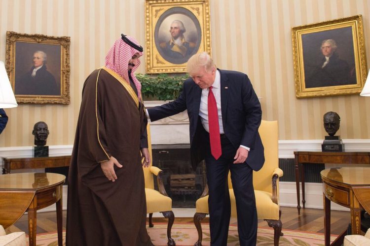 بن سلمان يتصرف بصفته الملك.. وعلى واشنطن إيقافه (مترجم)