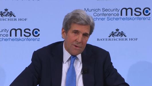 كيري: الملك السعودي عبدالله بن عبدالعزيز .. طلب منا قصف إيران