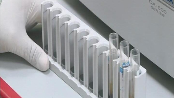 السعودية.. "كورونا" يصيب 8 أشخاص في 8 أيام