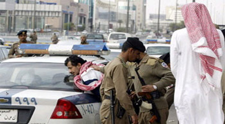 عندما تقرر أمريكا فضح الرياض: السعودية بدون غطاء