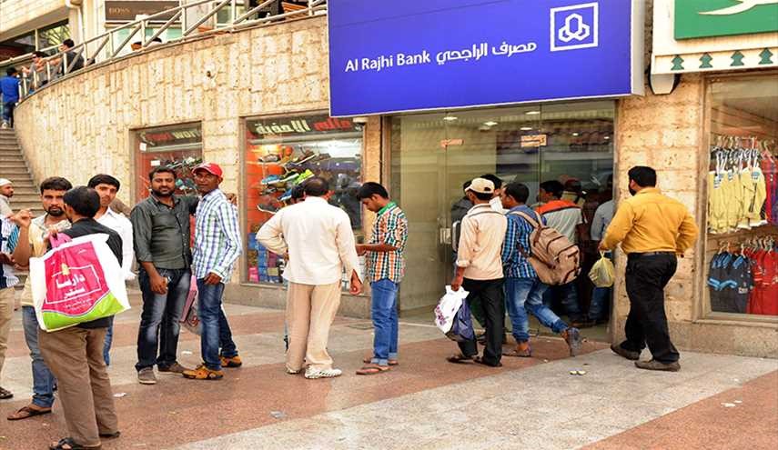 ردود أفعال ساخطة في السعودية من خطة خفض الرواتب