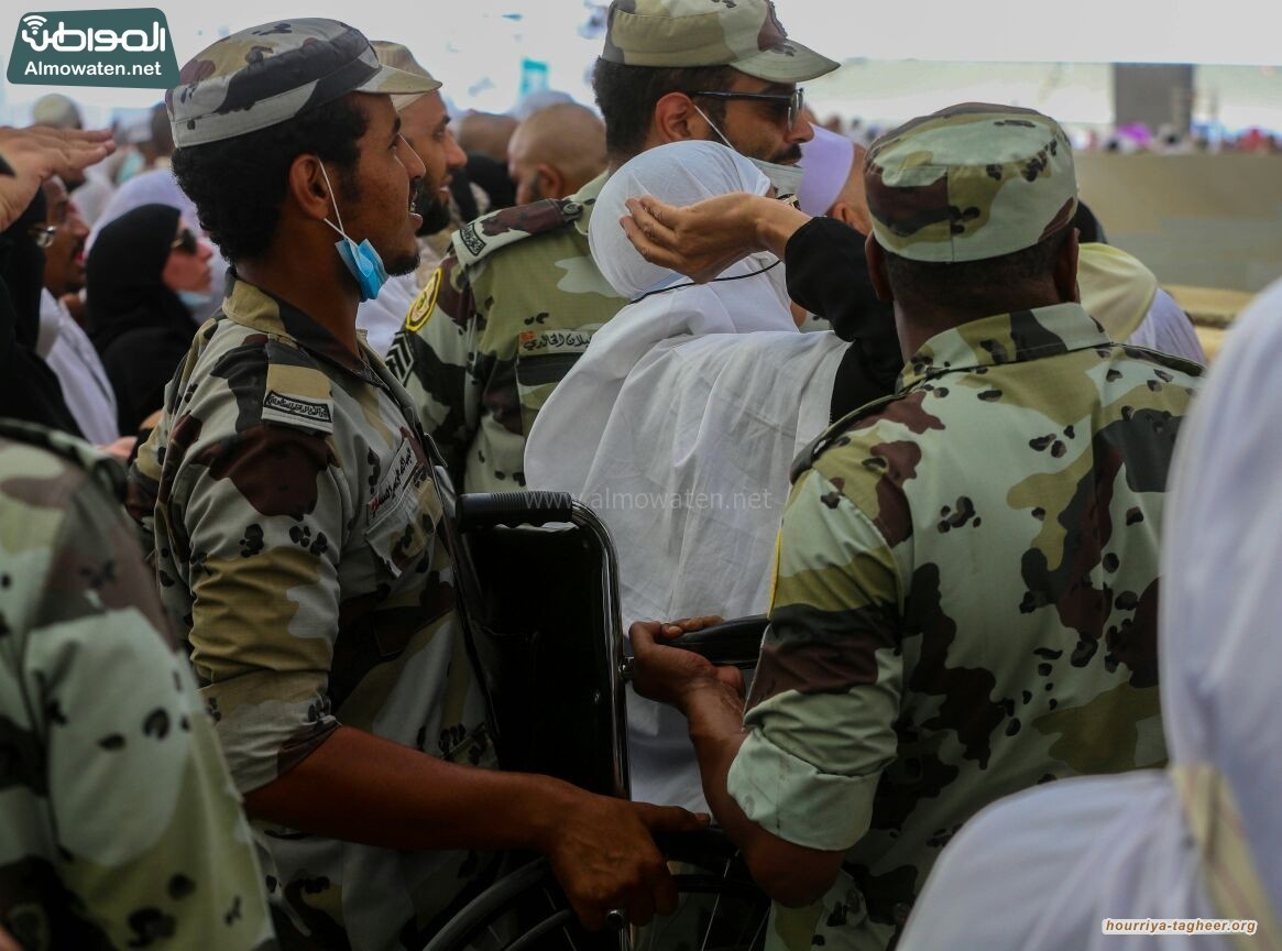 السلطات السعودية: منعت أكثر من 300 ألف حاج من دخول مكة