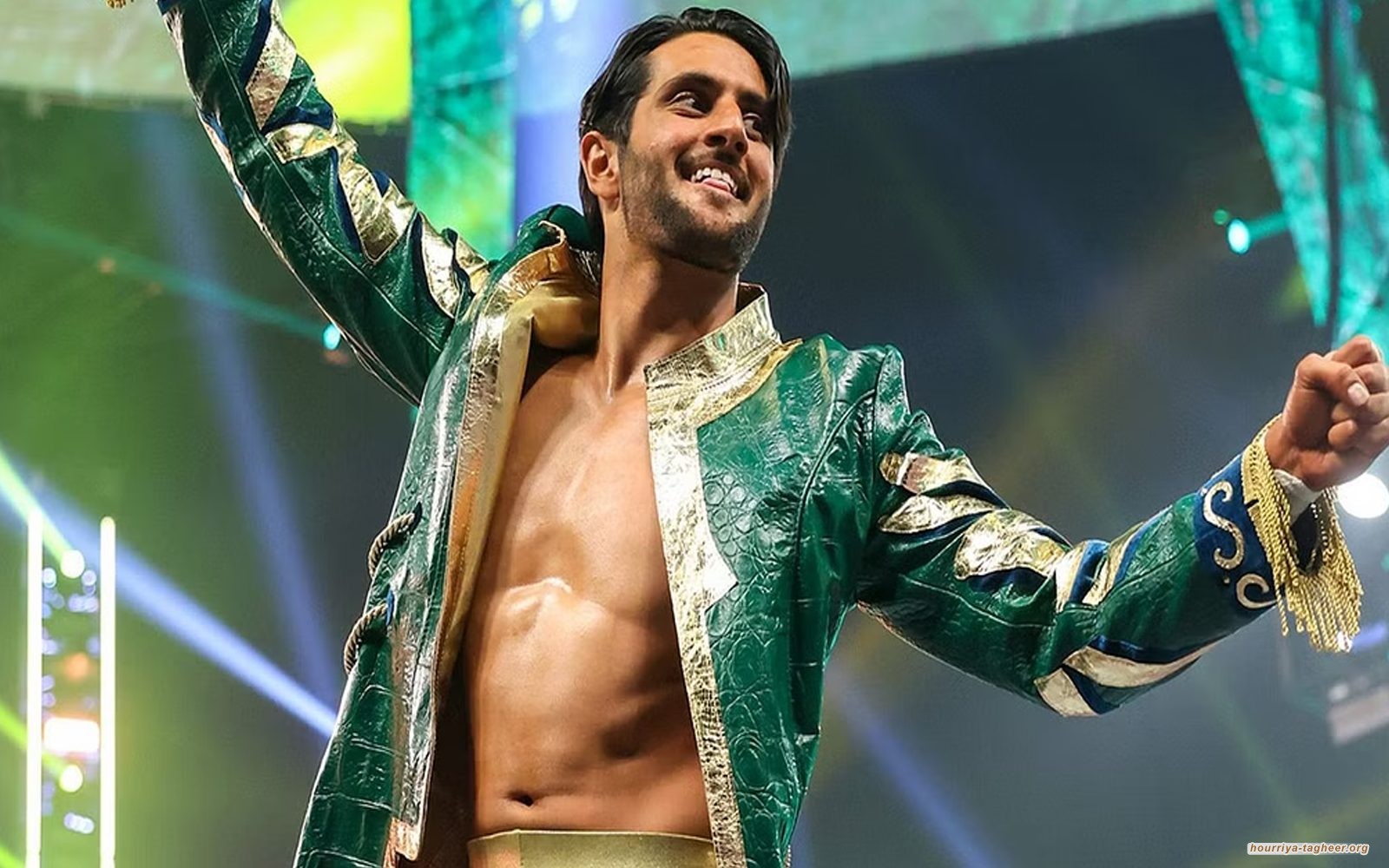 فخر ابن سلمان يظهر شذوذه الجنسي ويفجر جدل واسع