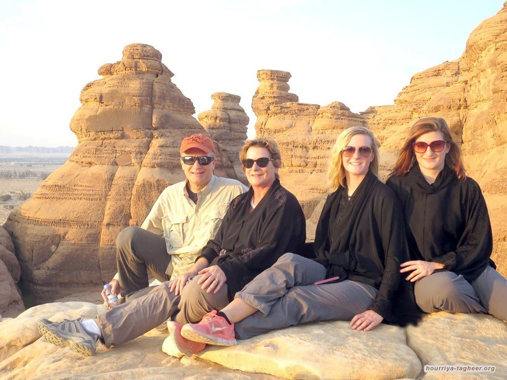 قواعد السياحة في السعودية تكسر المحرمات والأعراف العربية