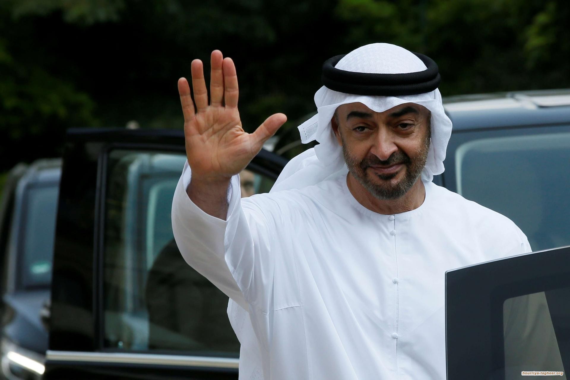 سعوديون غاضبون من زيارة وفد أبو ظبي لطهران