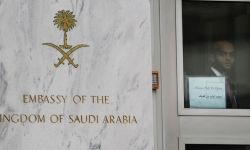 FBI: الرياض تساعد مواطنيها بأمريكا على الفرار من العدالة