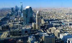 “الجزرة والعصا” .. رفض عالمي ومصير غامض لمشاريع رؤية 2030 السعودية