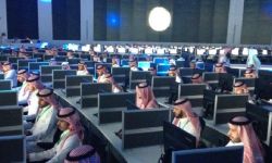 النظام السعودي يراقب مواقع التواصل الاجتماعي لتعزيز التجسس وقمع المعارضين