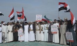 مظاهرة حاشدة في المهرة اليمنية رفضا لتواجد القوات السعودية