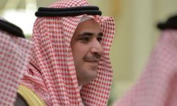 دون إعلان رسمي.. سعود القحطاني يعود للعمل في الديوان الملكي