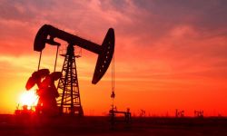 قرار سعودي ينذر بمزيد من انخفاض أسعار النفط