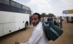 منظمات حقوقية تشكو للأمم المتحدة تسريح السعودية آلاف العمال اليمنيين