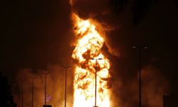 فيديو يوثق حريقا بمحطة توزيع منتجات بترولية تابعة لأرامكو السعودية