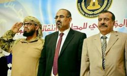 المجلس الانتقالي الجنوبي يلوّح بالانسحاب من حكومة الرياض
