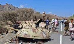 الحوثيون يسيطرون على معسكر استراتيجي بالجوف