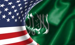 ماذا يقود السياسات النفطية السعودية.. الاقتصاد أم السياسة