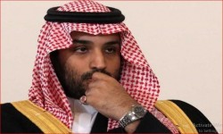 صحيفة أمريكية: بن سلمان يغير وجه السعودية بـ"البيكيني"