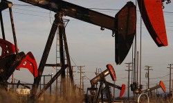 النفط الأمريكي يهدد إصلاحات السعودية (مترجم)
