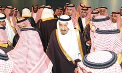 لماذا سعت عائلة آل سعود لاستضافة القمة العربية العام القادم؟!