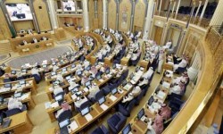 السعودية: الشورى يتجه لإقرار تعديلات تزيد من الرقابة على مواقع التواصل