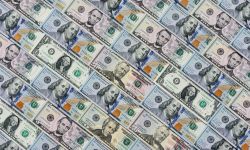 السلطات السعودية تبحث عن 8 مليارات دولار