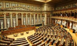 البرلمان النمساوي يقرّ إغلاق مركز ديني تموله السعودية