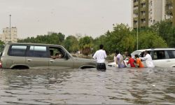 فيضانات عارمة تجتاح مكة المكرمة واتهامات بفشل ابن سلمان