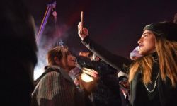 موقع بريطاني يكشف فضائح مهرجان ميدل بيست